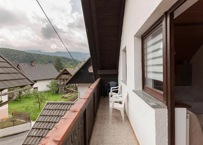 Apartma Mikelj