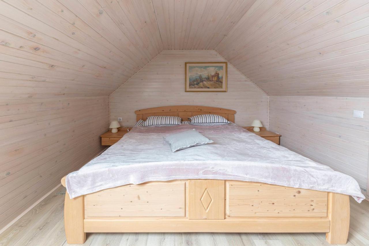 Apartma Mikelj Appartamento *