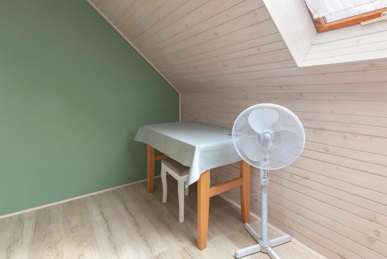Apartma Mikelj *